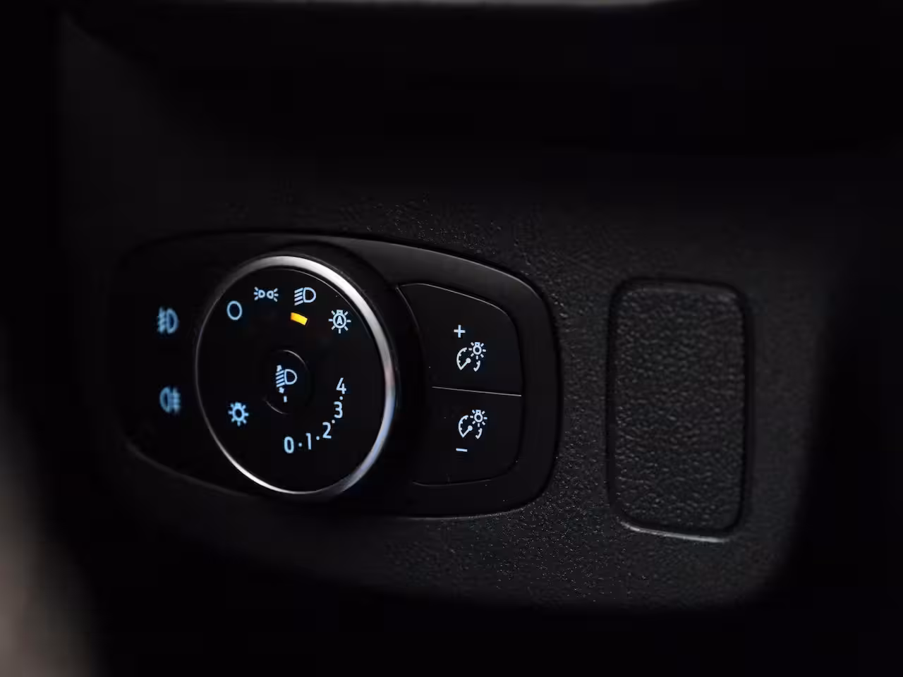 Ford Puma 1.0 EcoBoost Hybrid Titanium | Apple Carplay/Android Auto | Airco | Cruise Control |