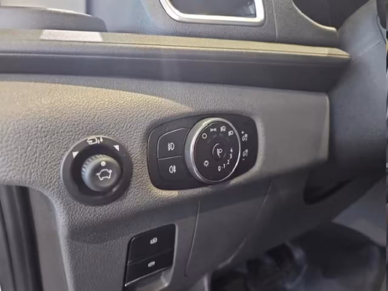 Ford E-Transit 350 L3H2 Trend 68 kWh 184 pk | Pro-Power | Navigatie | Zijwandbekleding | Direct leverbaar