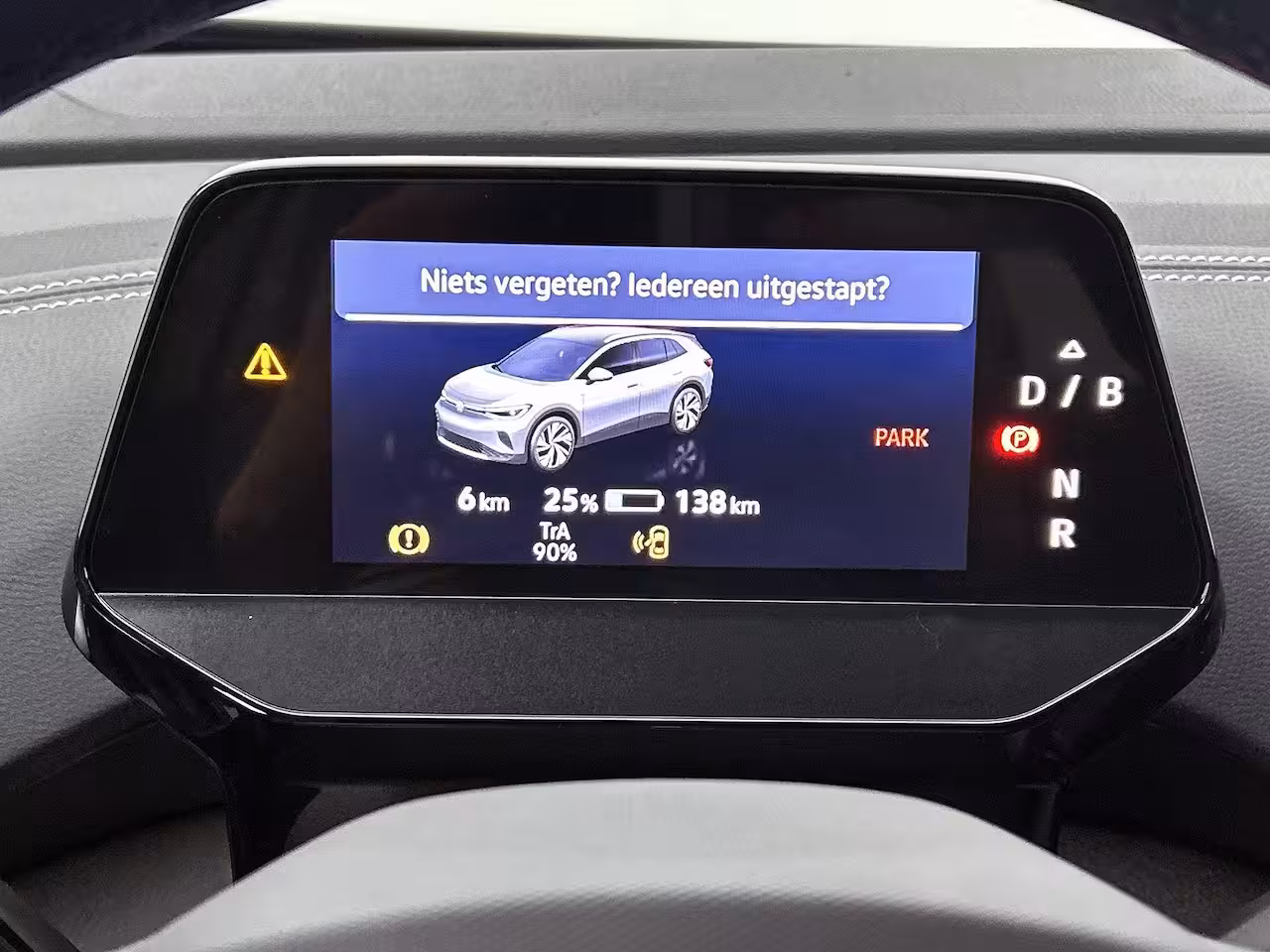 Volkswagen ID.4 Pro Limited Edition 79 kWh 286 PK | NOVEMBER BINNEN | Automaat | Trekhaak | Navigatie | St