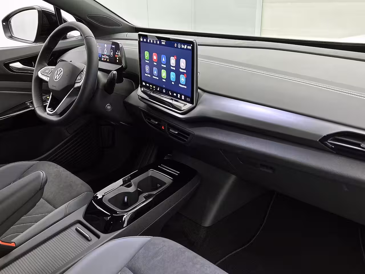 Volkswagen ID.4 Pro Limited Edition 79 kWh 286 PK | NOVEMBER BINNEN | Automaat | Trekhaak | Navigatie | St