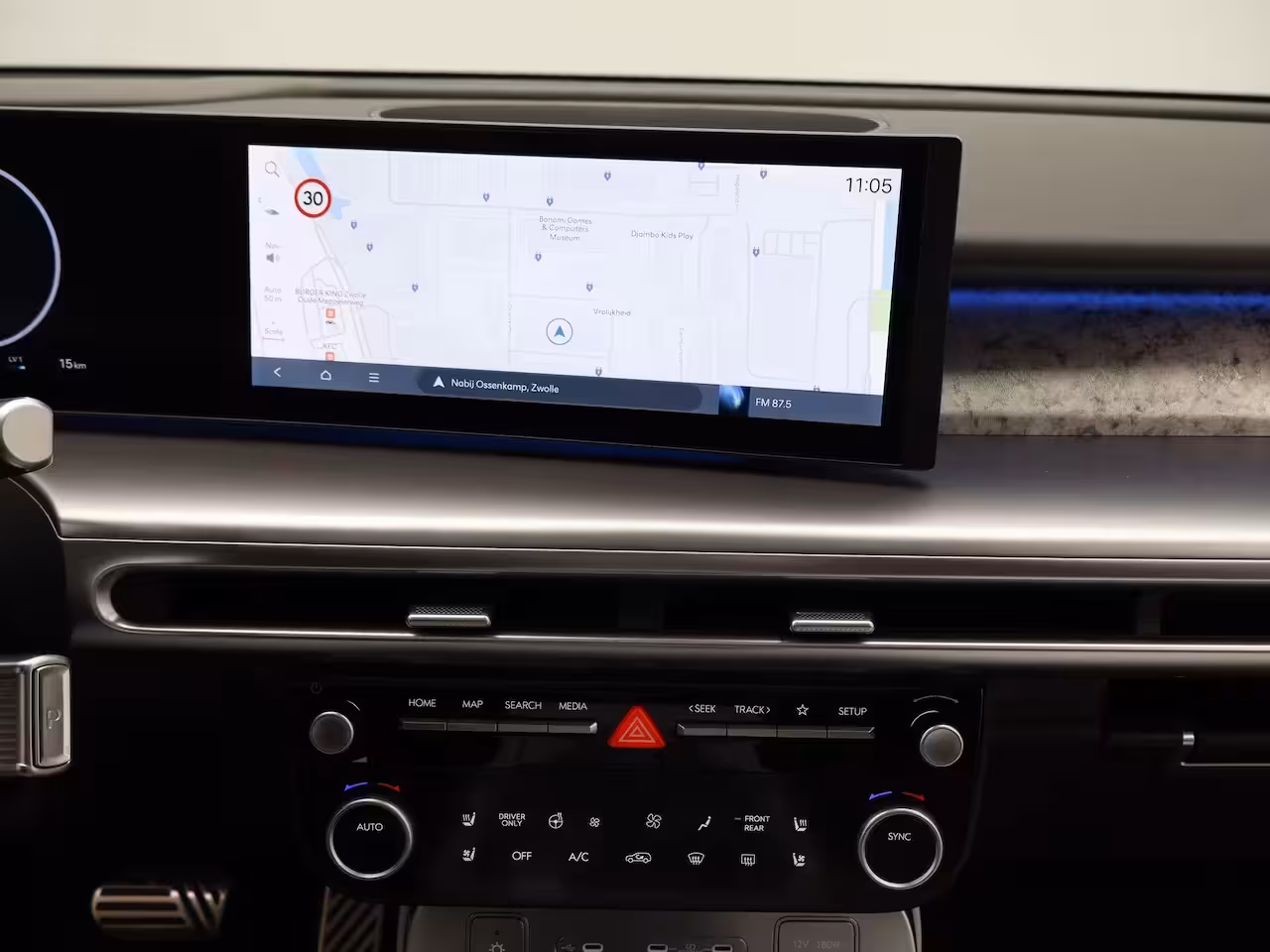 Hyundai IONIQ 9 Lounge AWD+ 6p. 110.3 kWh | Camerabeeld Buitenspiegels | Warmtepomp | Stoelen vóór & achte