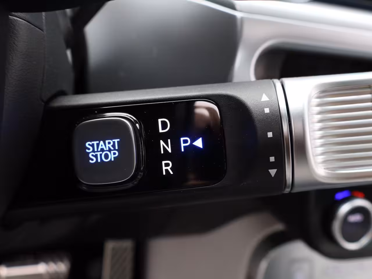 Hyundai IONIQ 9 Lounge AWD+ 6p. 110.3 kWh | Camerabeeld Buitenspiegels | Warmtepomp | Stoelen vóór & achte