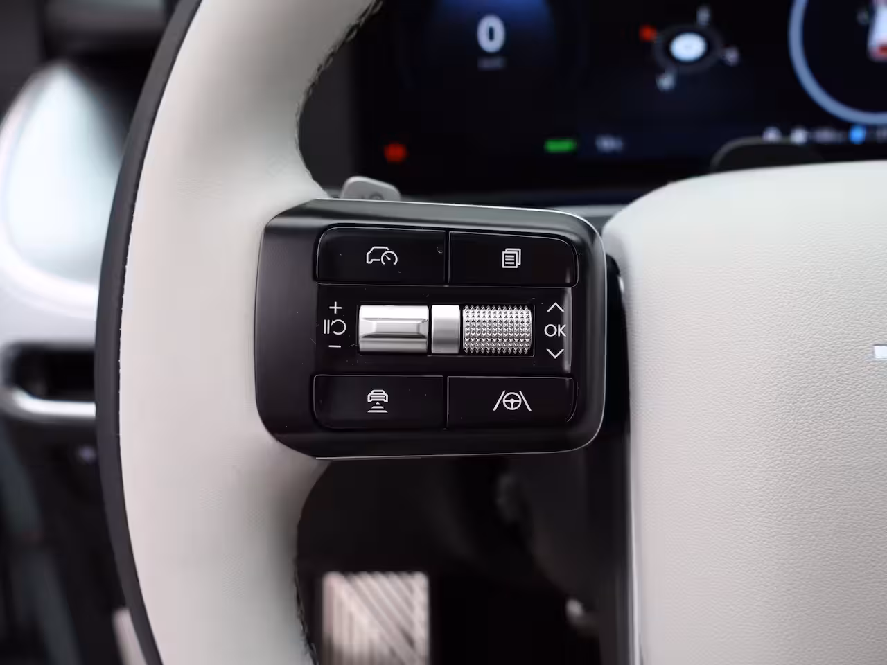 Hyundai IONIQ 9 Lounge AWD+ 6p. 110.3 kWh | Camerabeeld Buitenspiegels | Warmtepomp | Stoelen vóór & achte
