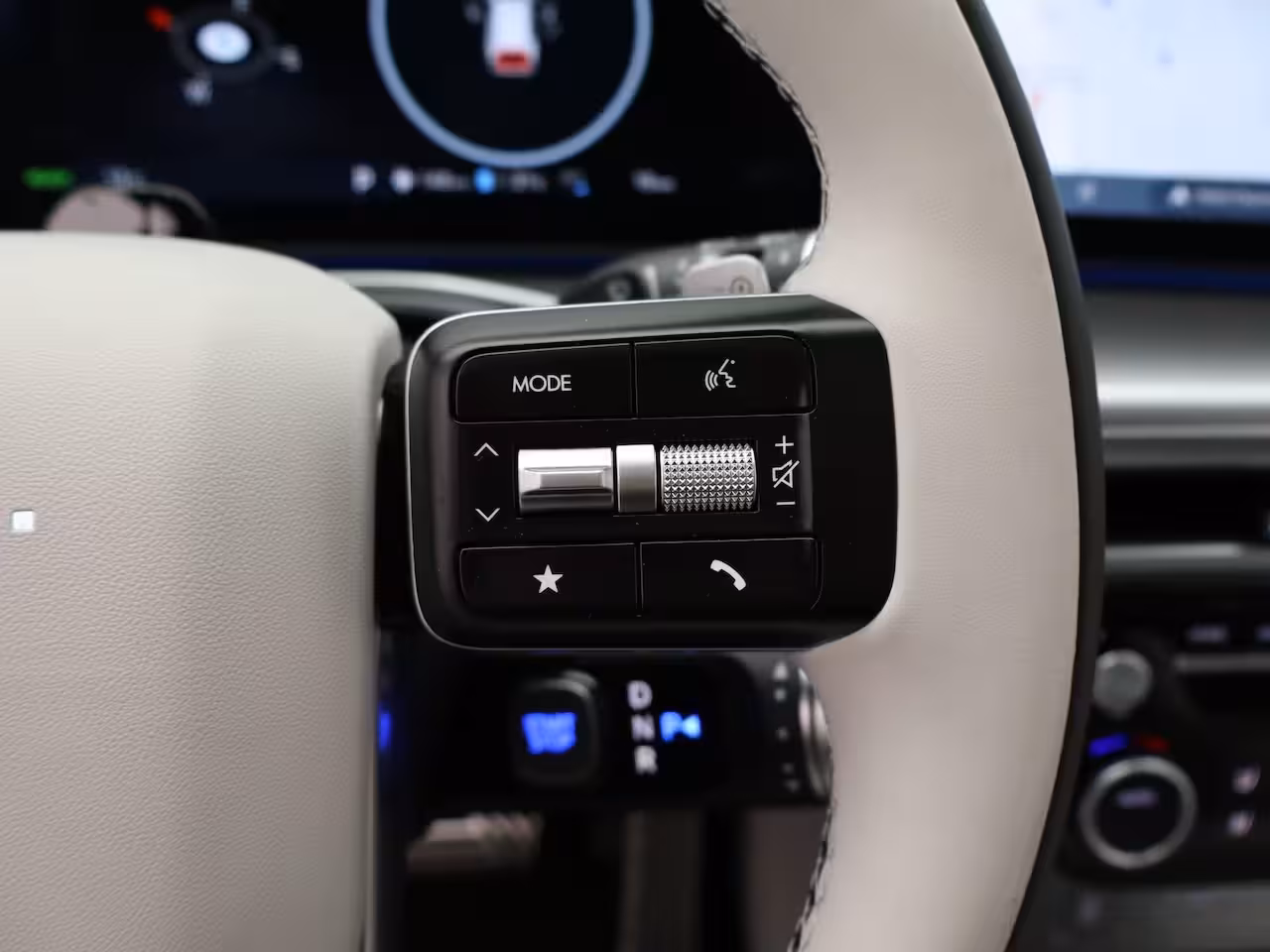 Hyundai IONIQ 9 Lounge AWD+ 6p. 110.3 kWh | Camerabeeld Buitenspiegels | Warmtepomp | Stoelen vóór & achte