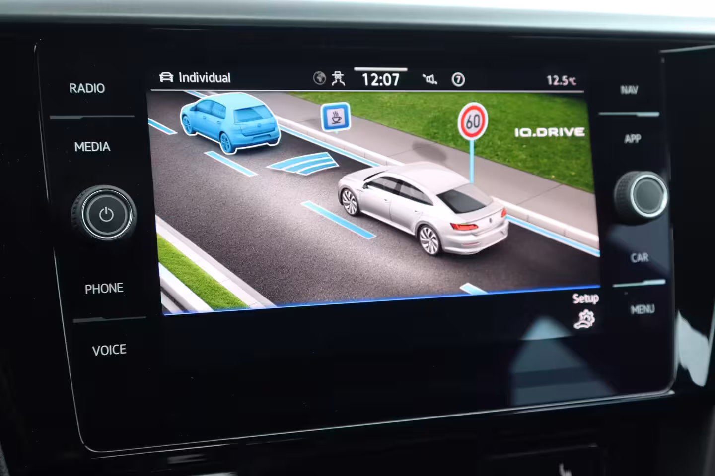Volkswagen Arteon 1.4 TSI eHybrid R-Line Business+ 217PK | Apple Carplay/Android Auto|telefoonintegratie pre