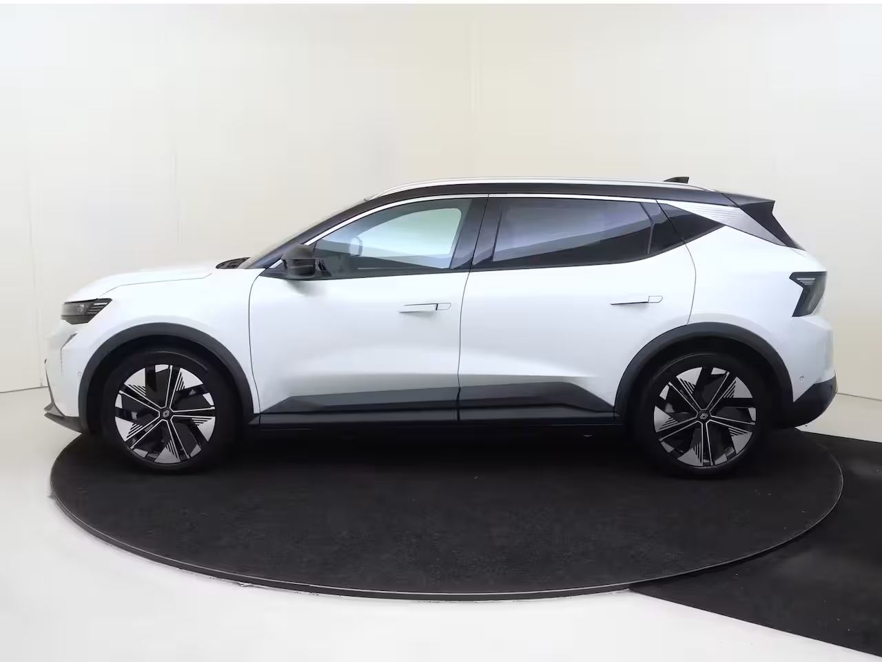 Renault Scenic E-Tech EV60 170 pk comfort range techno | Panormadak | Pack winter | All Season banden | Trekhaak
