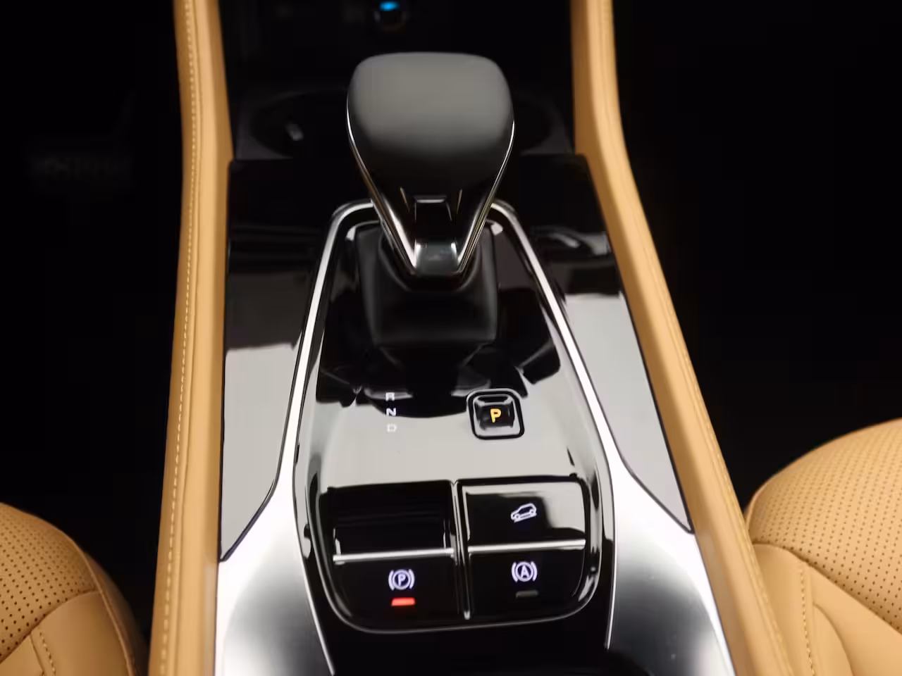 MG MG HS Hybrid+ 1.5 Aut. Luxury | Demo | Bruin Interieur | Navi | CarPlay | Led Koplampen | i-Pilot | 360