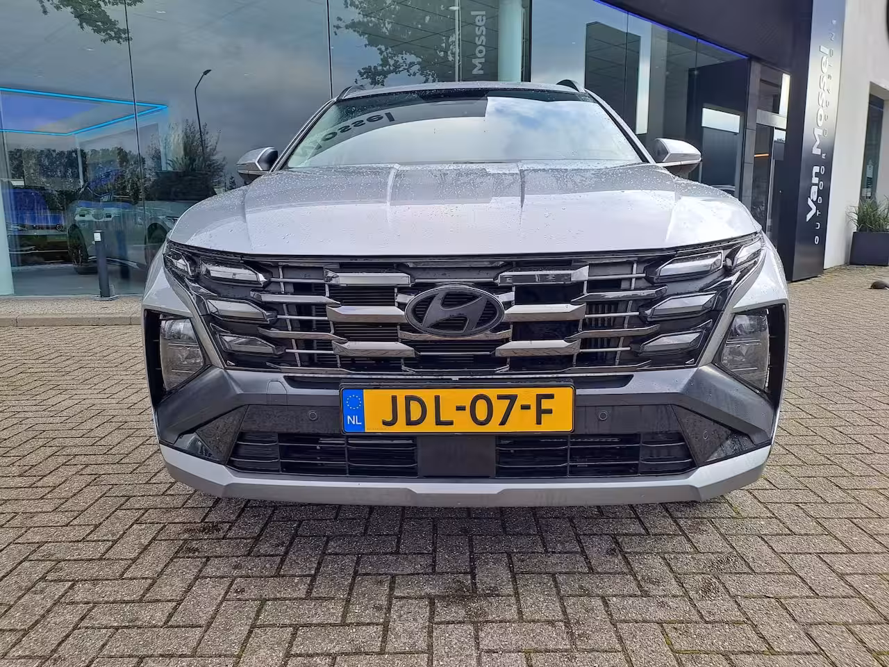 Hyundai Tucson 1.6 T-GDI PHEV Comfort Smart | FACELIFT | CAMERA | STOEL-STUURWIELVERWARMING | NAVIGATIE