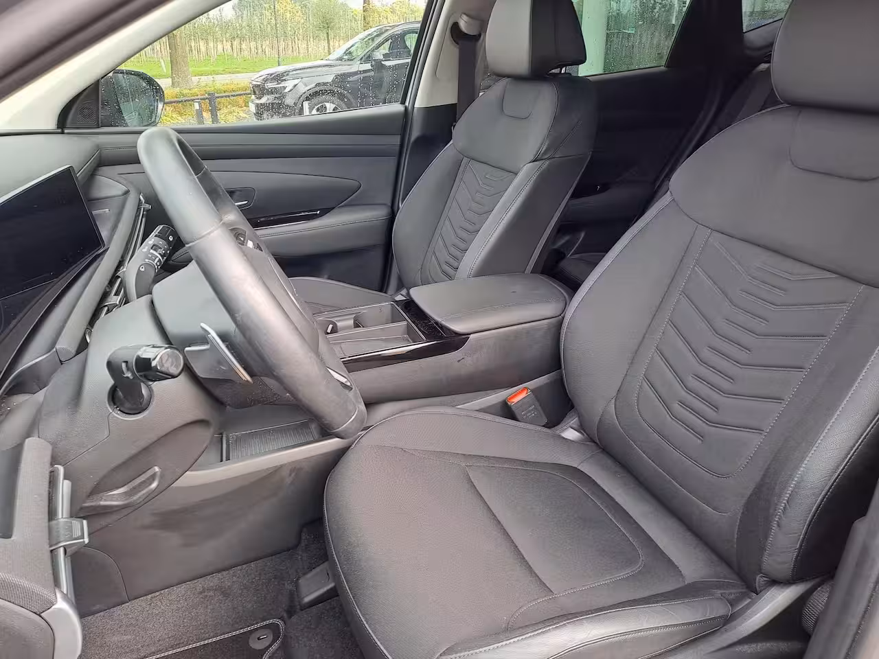 Hyundai Tucson 1.6 T-GDI PHEV Comfort Smart | FACELIFT | CAMERA | STOEL-STUURWIELVERWARMING | NAVIGATIE