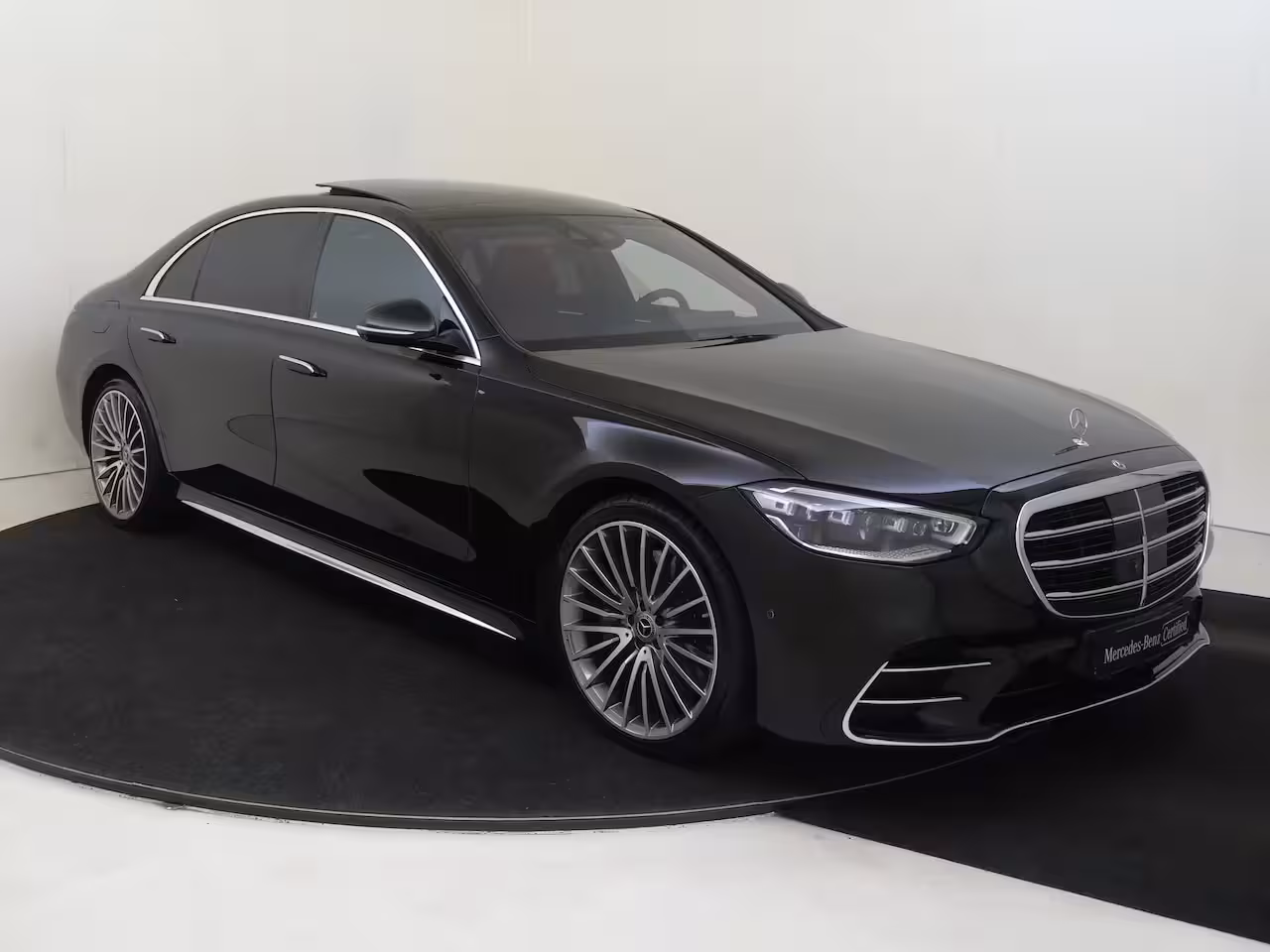 Mercedes-Benz S-klasse 500 4MATIC Lang AMG Line / Premium Plus/ 21 inch/ Achterasbesturing/ Burmester 3D/ Rear Ex