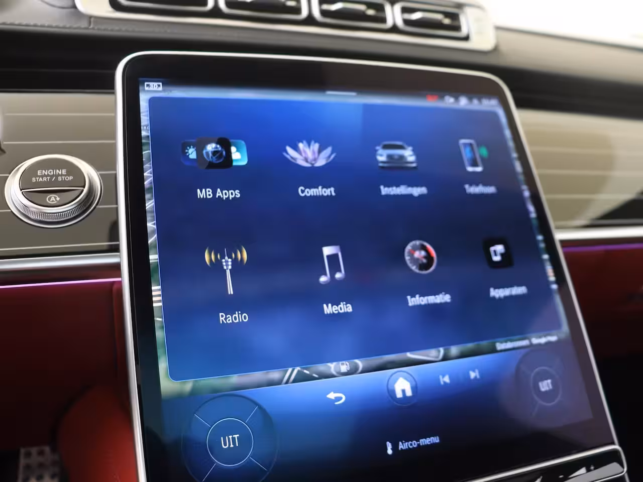 Mercedes-Benz S-klasse 500 4MATIC Lang AMG Line / Premium Plus/ 21 inch/ Achterasbesturing/ Burmester 3D/ Rear Ex