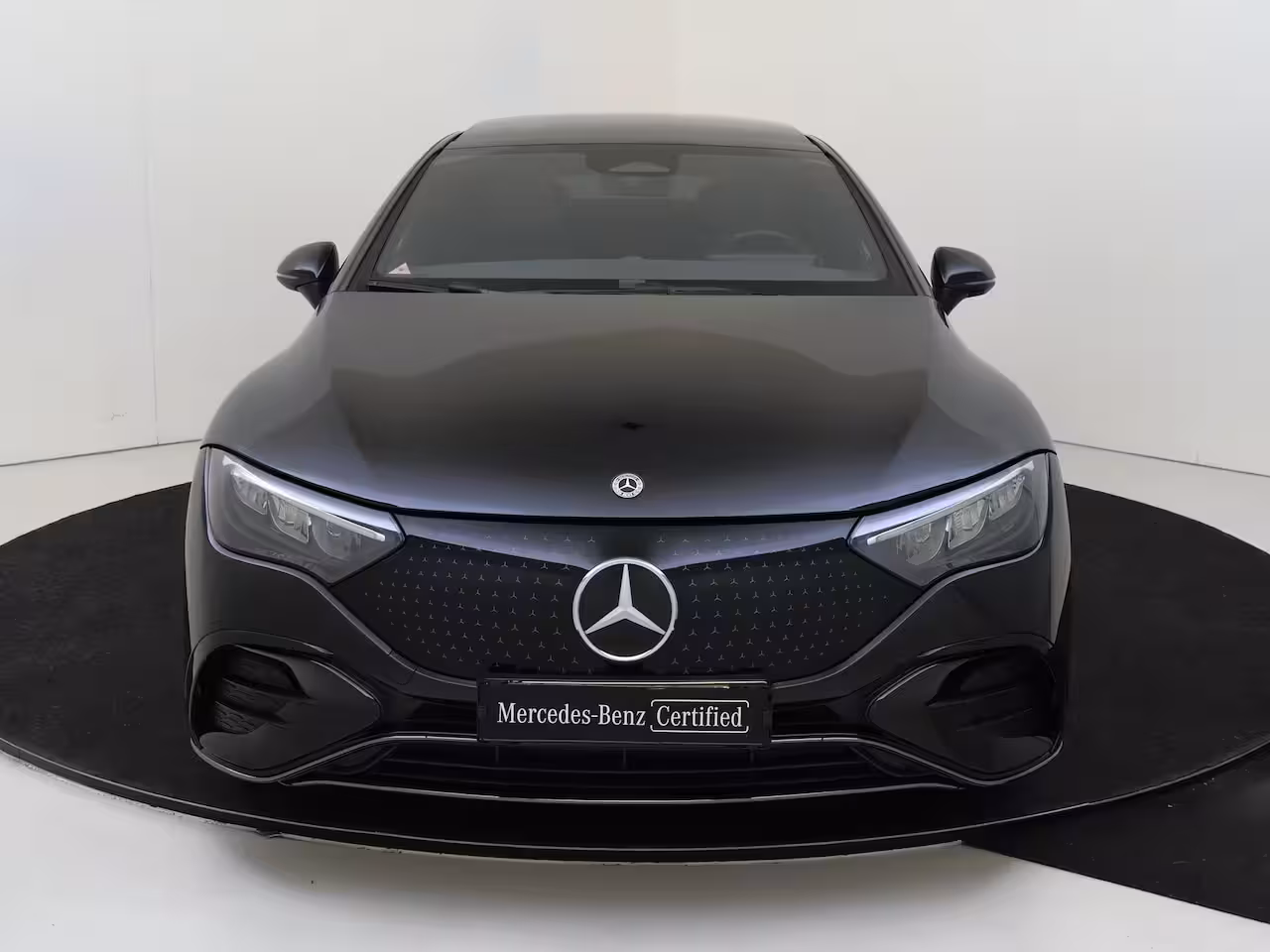 Mercedes-Benz EQE 300 Business Solution AMG 90 kWh / Luchtvering / Panaroma-dak / Memory-Stoelen /