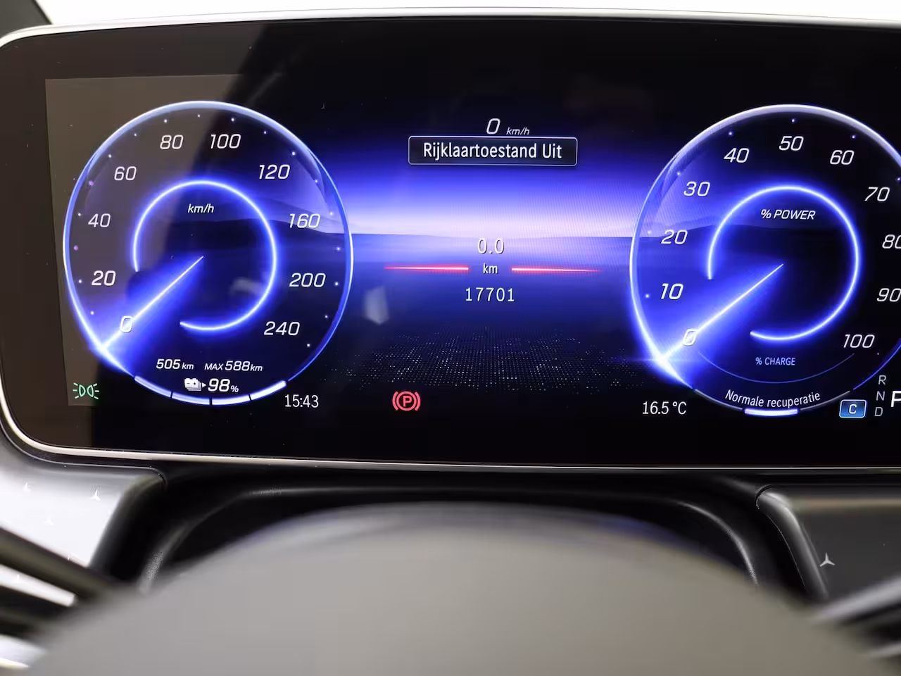 Mercedes-Benz EQE 300 Business Solution AMG 90 kWh / Luchtvering / Panaroma-dak / Memory-Stoelen /