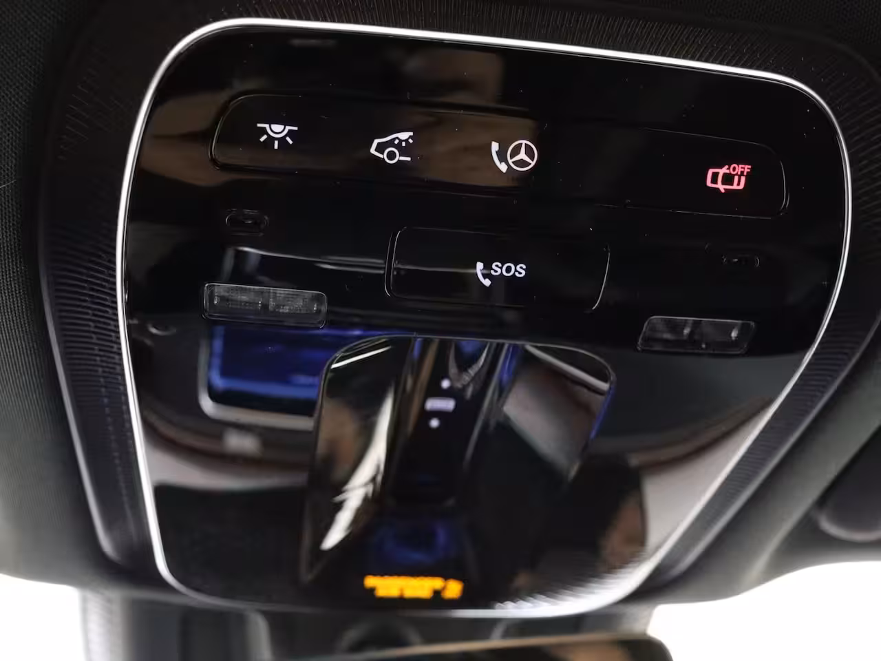 Mercedes-Benz EQE 300 Business Solution AMG 90 kWh / Luchtvering / Panaroma-dak / Memory-Stoelen /