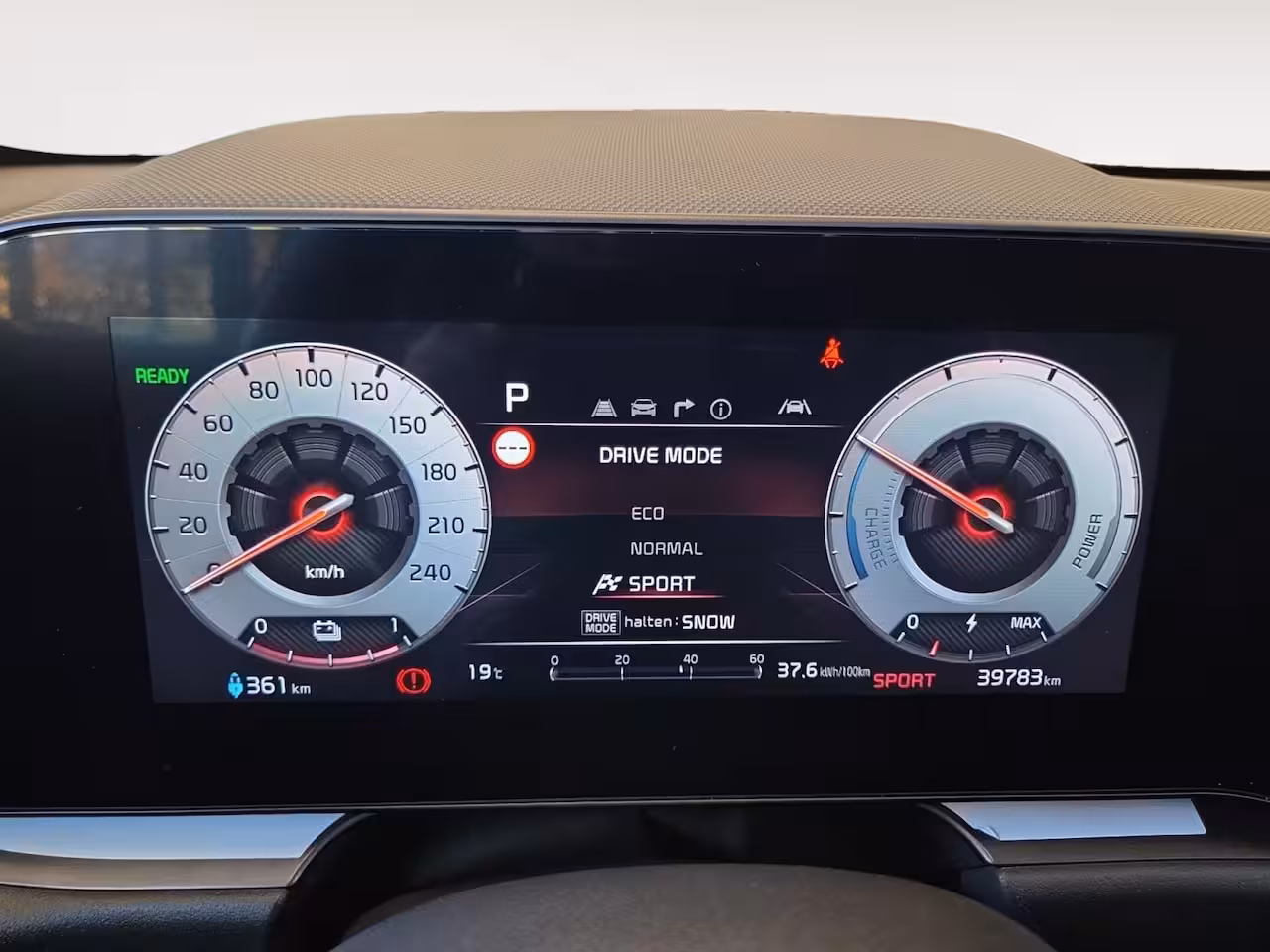 Kia Niro EV ExecutiveLine 64.8 kWh Accu 100% | Meest luxe uitvoering | Schuif/kantel dak | Dodehoek De