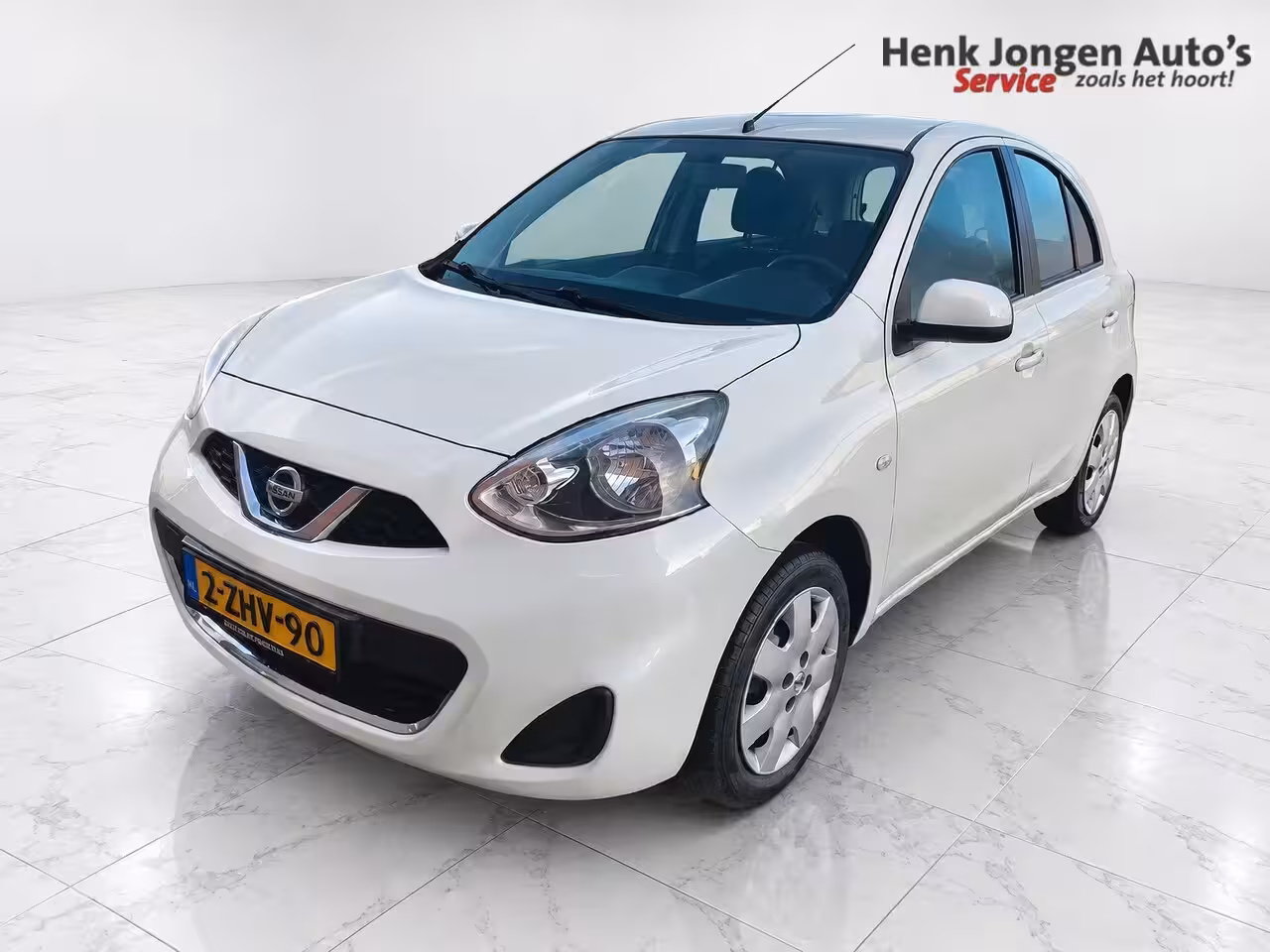 Nissan Micra 1.2 DIG-S Acenta uit 2014 Rijklaar + 12 maanden Bovag-garantie Henk Jongen Auto's in Helmo