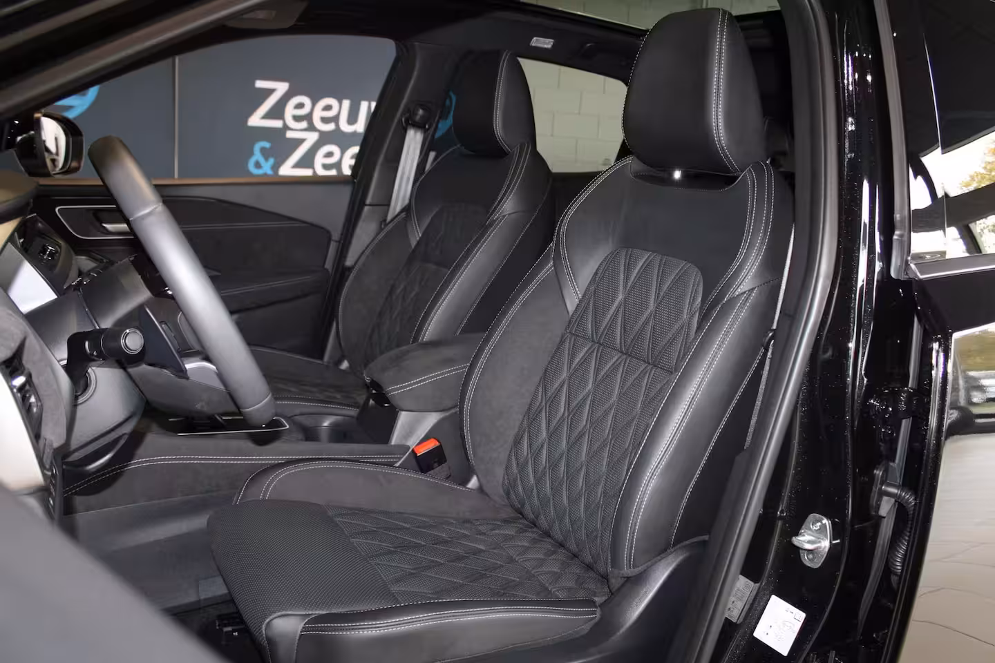 Nissan Qashqai 1.3 MHEV Xtronic Tekna Plus | Nappa lederen bekleding | 1800kg trekgewicht | Cold pakket |