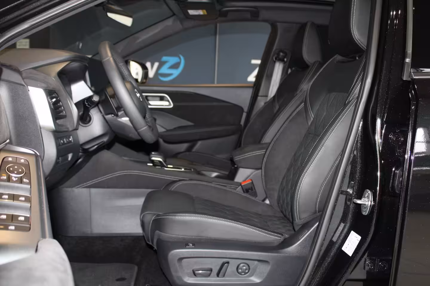 Nissan Qashqai 1.3 MHEV Xtronic Tekna Plus | Nappa lederen bekleding | 1800kg trekgewicht | Cold pakket |
