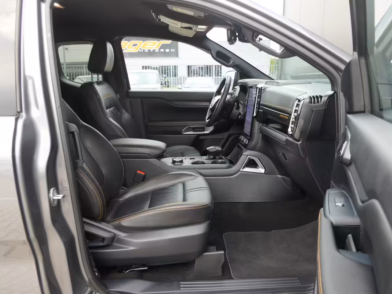 Ford Ranger 2.0 Super Cab EcoBlue Wildtrak | Hardtop | Trekhaak | 360 Camera | Adaptive Cruise | BLIS