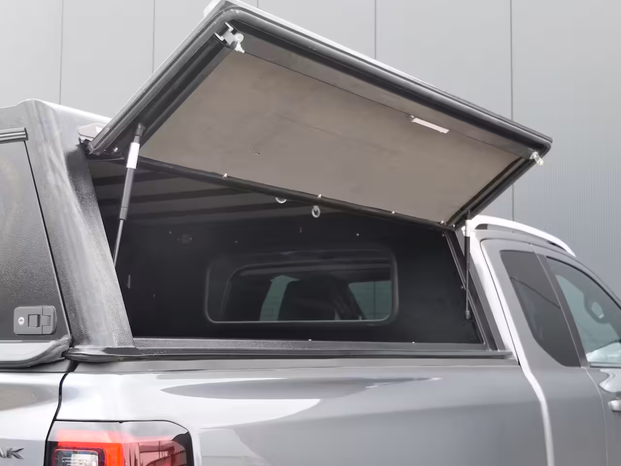 Ford Ranger 2.0 Super Cab EcoBlue Wildtrak | Hardtop | Trekhaak | 360 Camera | Adaptive Cruise | BLIS