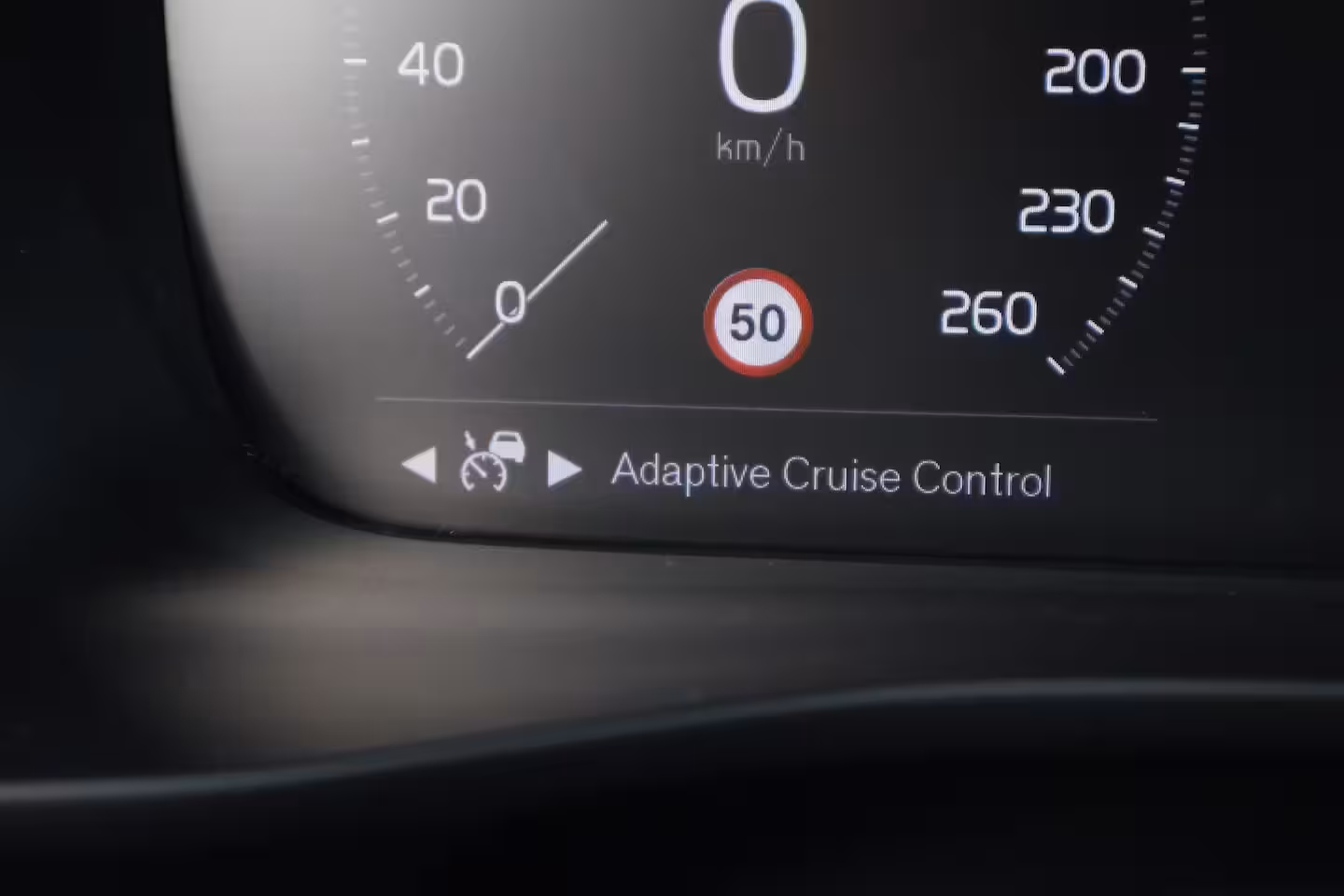 Volvo XC40 1.5 T5 Recharge R-Design Heel compleet | Nieuw Leer | Fusion Red | Trekhaak |
