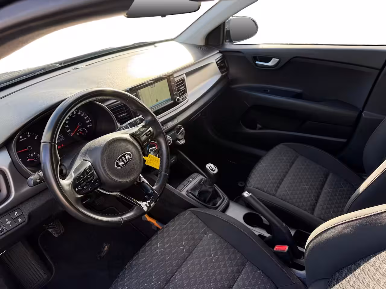 Kia Rio 1.0 TGDI ComfortPlusLine Navigator | CARPLAY | AIRCO | ACHTERUITRIJCAMERA | 12 MAANDEN GAR