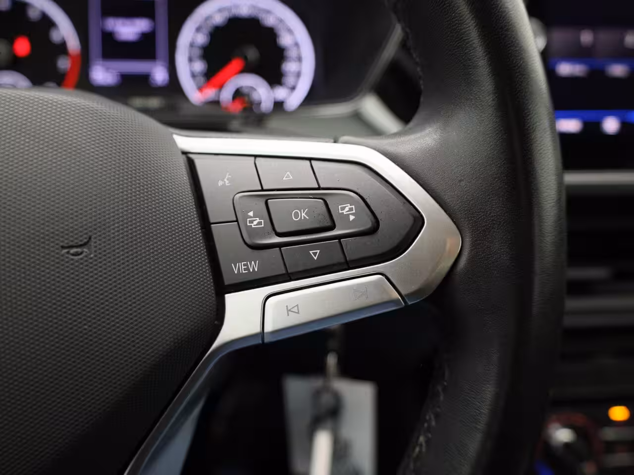 Volkswagen T-Cross 1.0 TSI Life 95 PK | Airco | DAB-Radio | Carplay / Android Auto | Cruise Control
