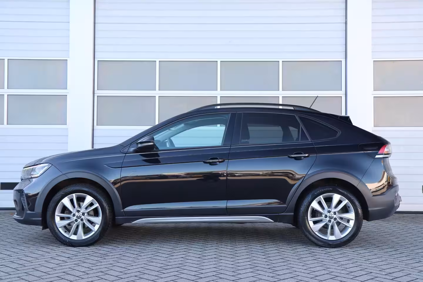 Volkswagen Taigo 1.0 TSI 95pk Life | Trekhaak | Achteruitrijcamera | Stoelverwarming | Navigatie | App Conn