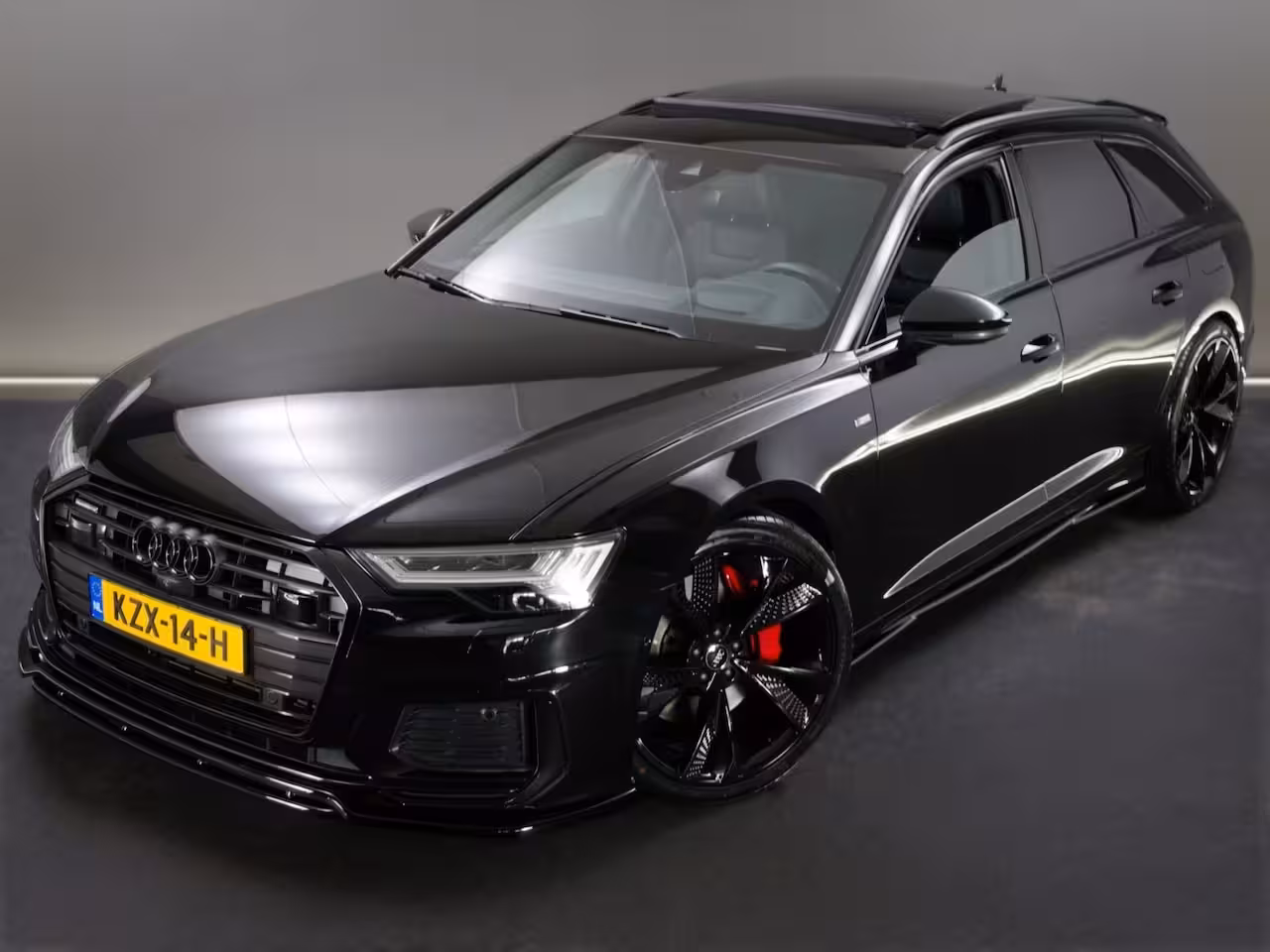 Audi A6 Avant 55 TFSI e quattro Competition S-Line Edition (MAXTON, PANO, B&O, SFEERVERLICHTING, HEAD-UP