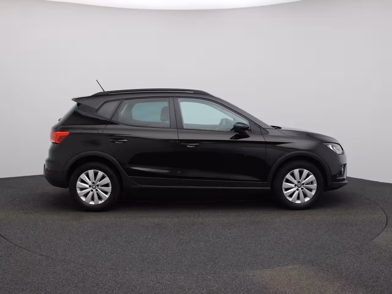 Seat Arona 1.0 TSI Style Business Intense | ACHTERUITRIJCAMERA | CLIMATE CONTROL | ADAPTIVE CRUISE CO