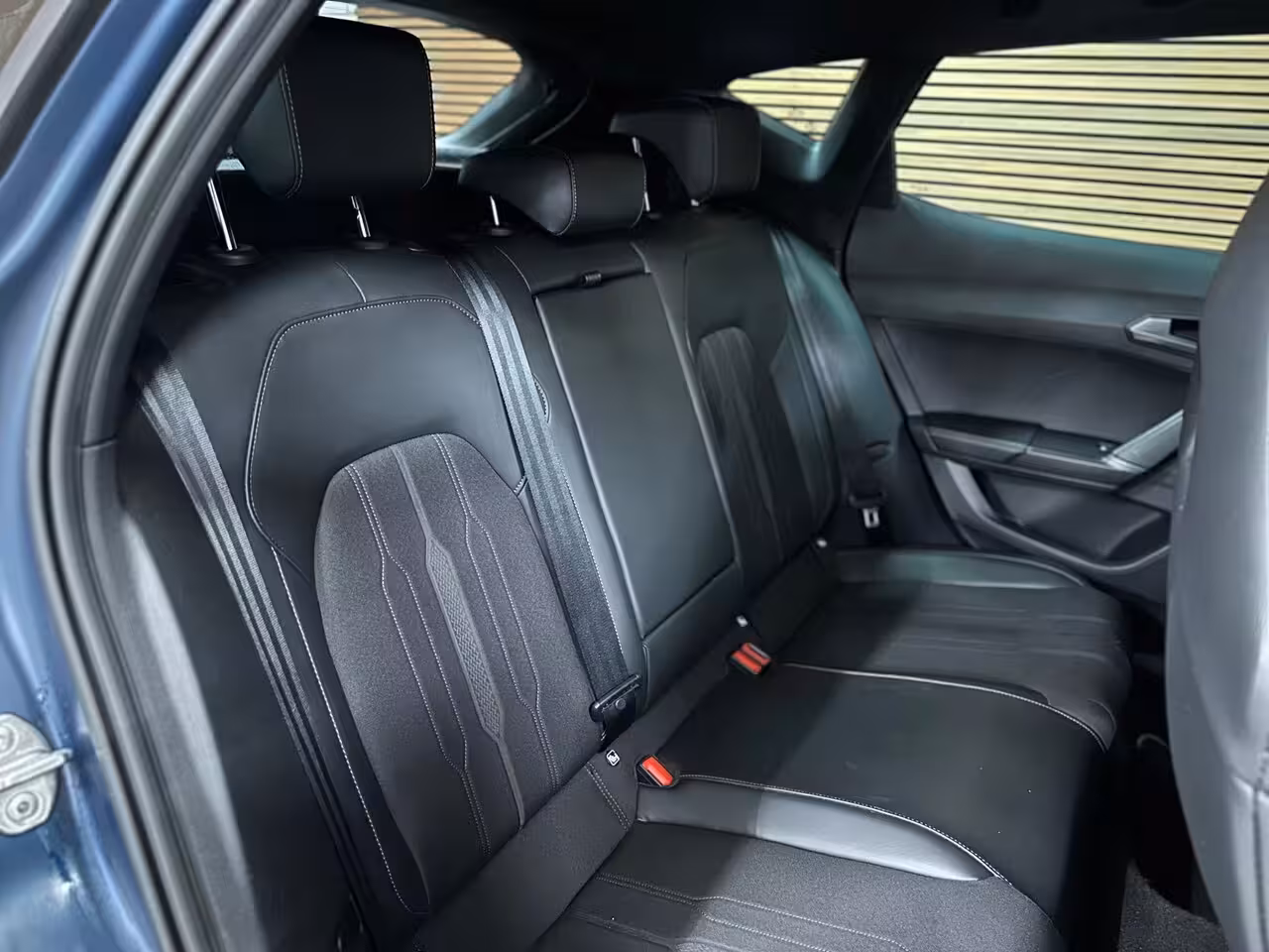 Cupra Formentor 1.4 e-Hybrid VZ Perf. 245 PK| Frozen Petrol Blue| Perf.Seats| Ambient+| Winterpack| Matrix