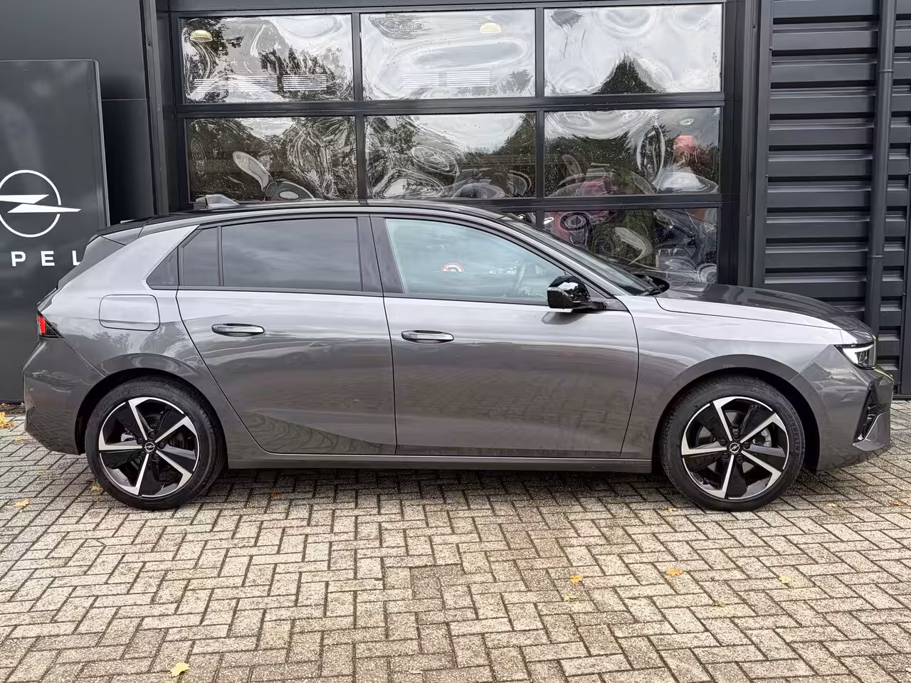 Opel Astra 1.2 Turbo Hybrid 145 PK GS Aut. | ELEK. SCHUIF-/KANTELDAK| HEAD-UP DISPLAY| 360* CAMERA| M