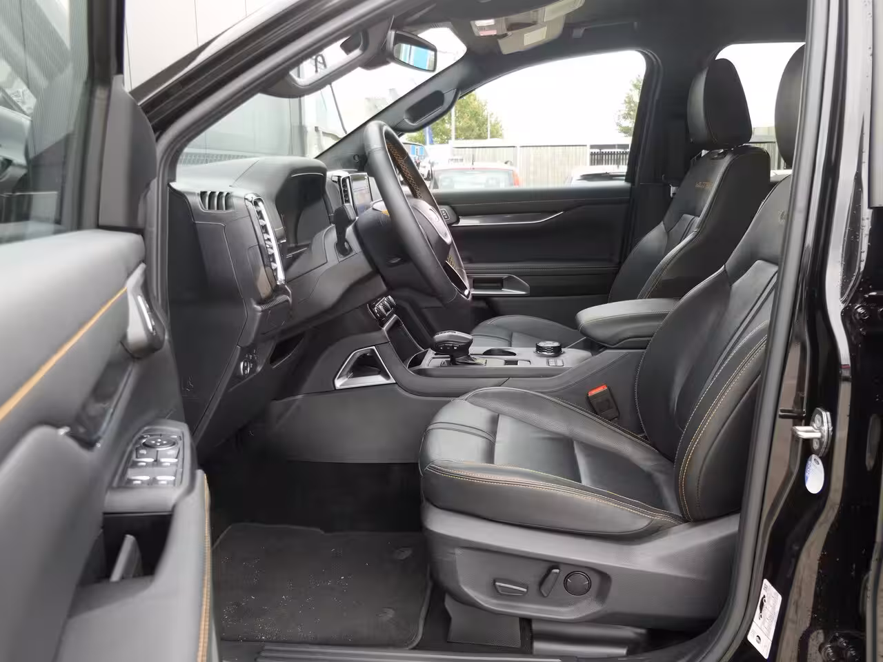 Ford Ranger Wildtrak Double Cab 2.3 PHEV | Power Rollertop | Camera | Stoelverwarming | CarPlay/Androi