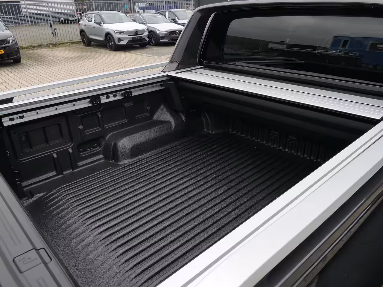 Ford Ranger Wildtrak Double Cab 2.3 PHEV | Power Rollertop | Camera | Stoelverwarming | CarPlay/Androi