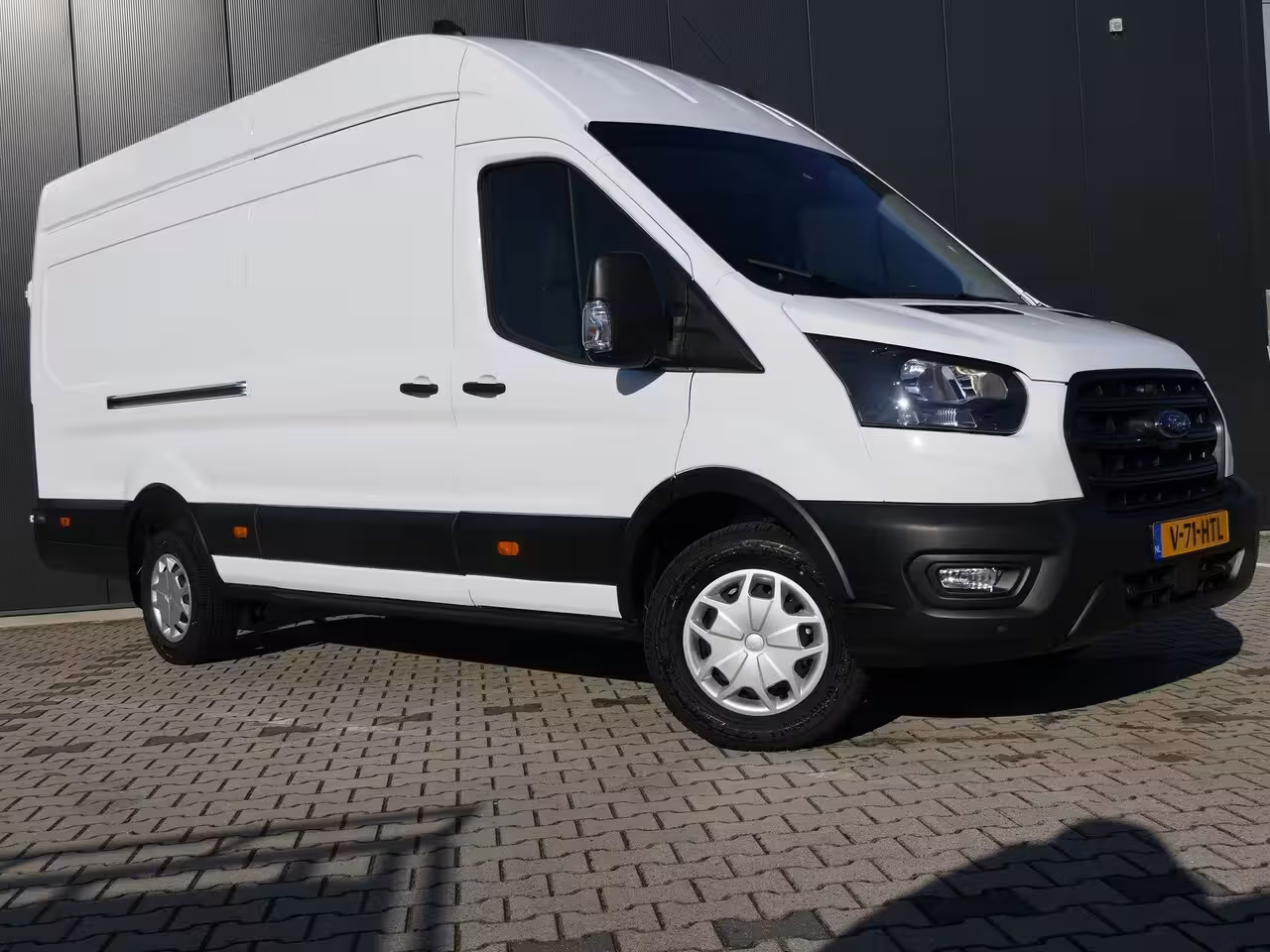 Ford Transit 350 2.0 TDCI L4H3 Trend RWD | Achterwielaandrijving | Navigatie | Stoelverwarming | CarPla