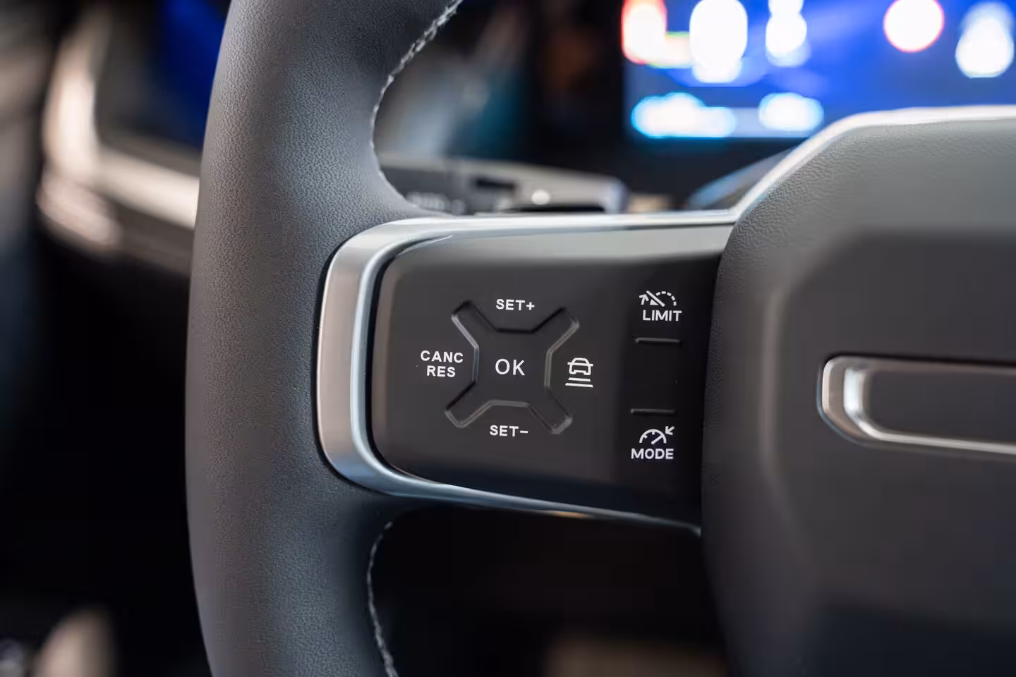 Jeep Compass Summit | Privacy Glass