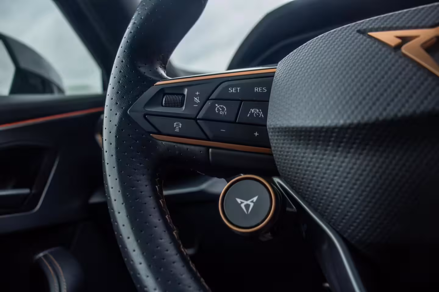 Cupra Formentor 1.4 e-Hybrid VZ Performance, SOH 91%, Pano