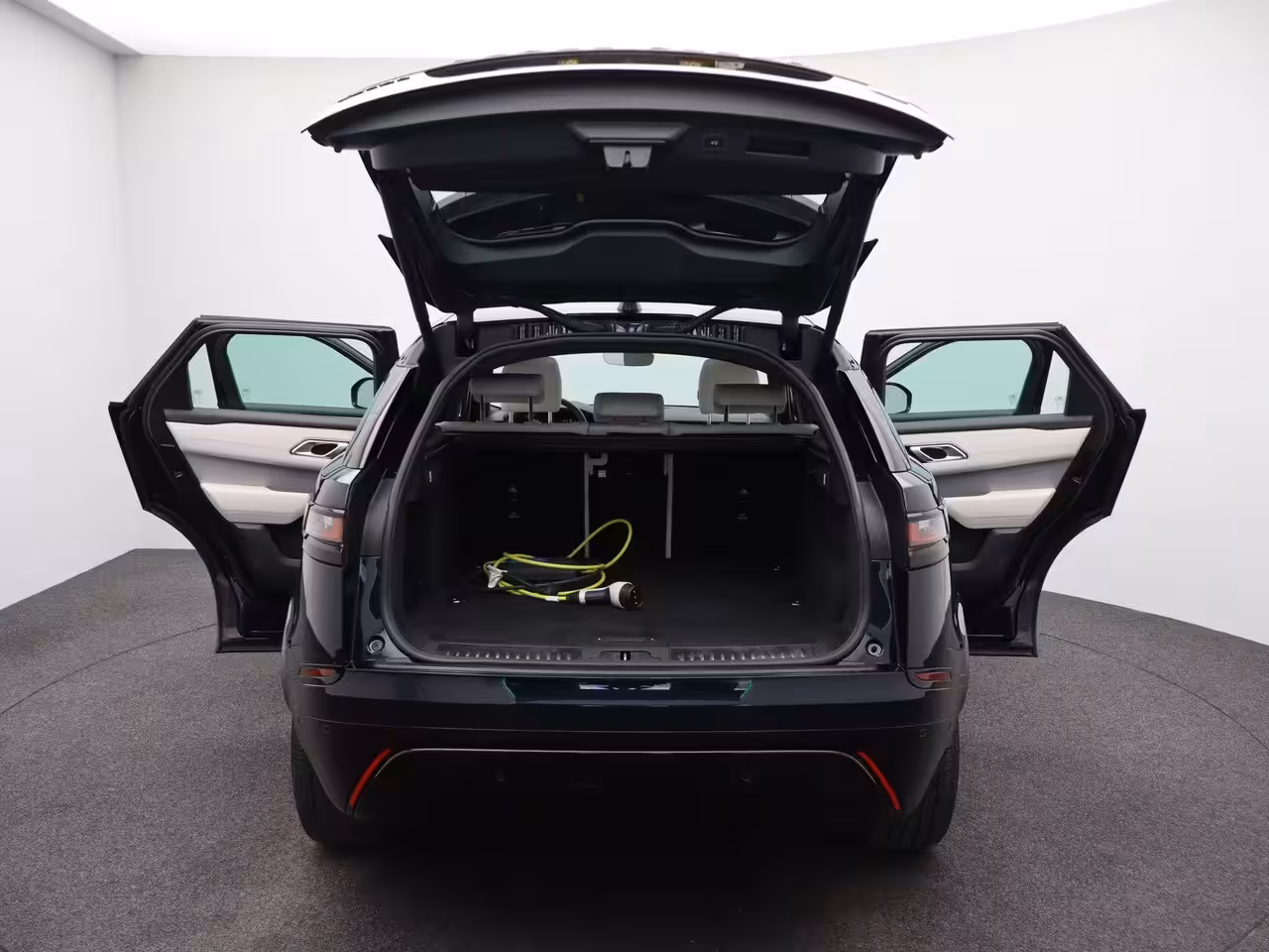 Land Rover Range Rover Velar 2.0 P400e R-Dynamic SE