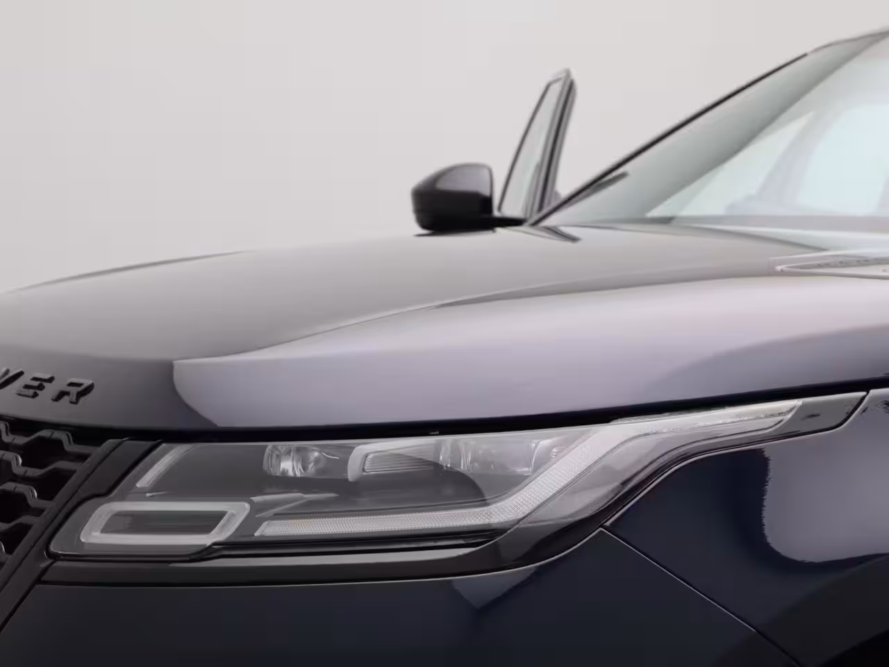 Land Rover Range Rover Velar 2.0 P400e R-Dynamic SE