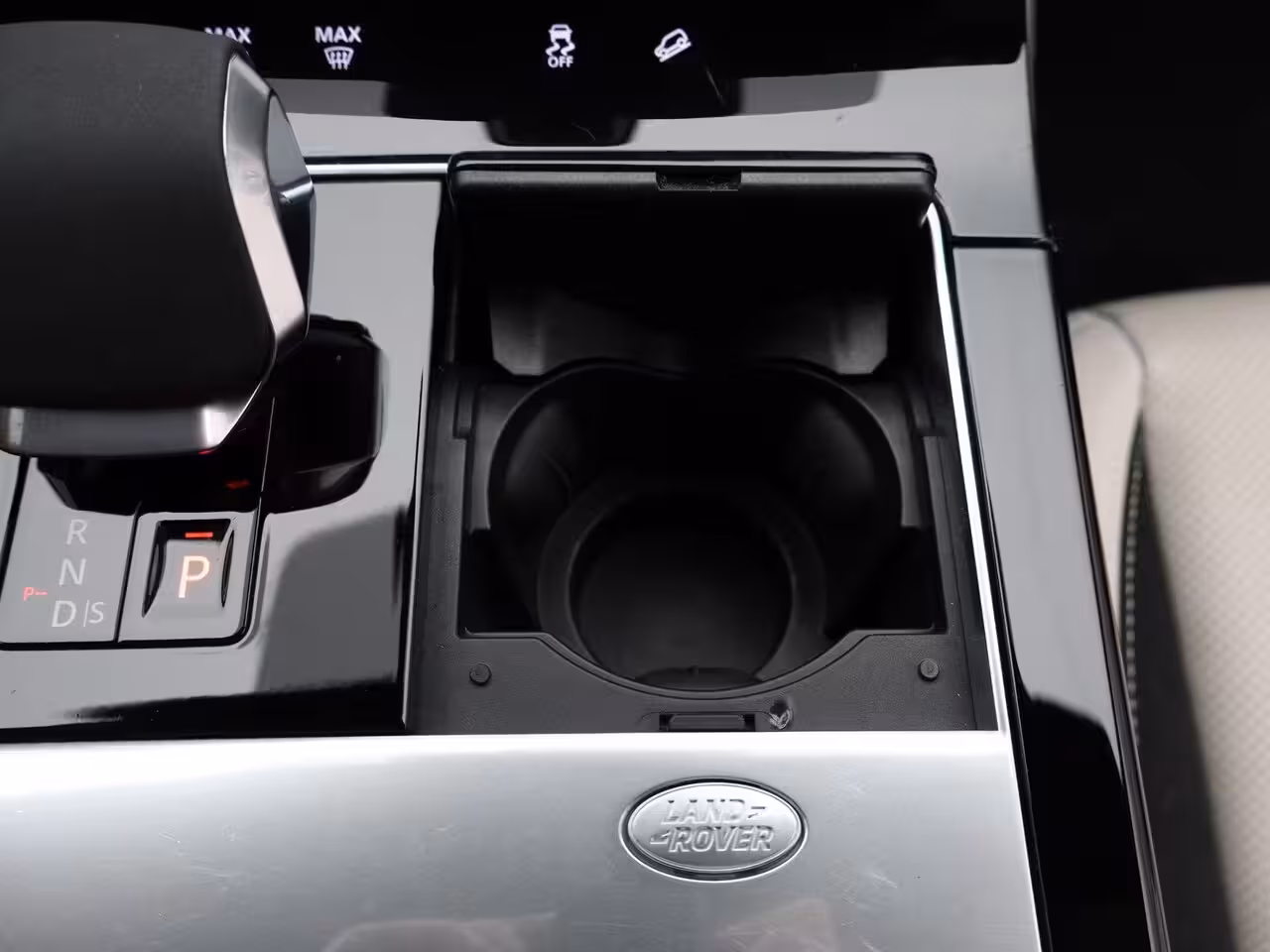 Land Rover Range Rover Velar 2.0 P400e R-Dynamic SE