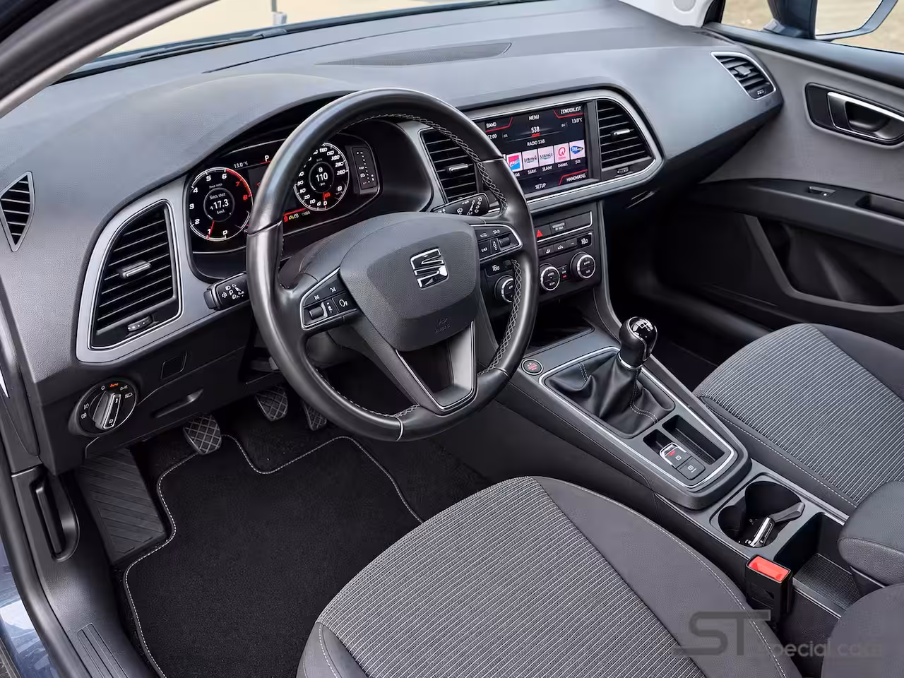Seat Leon ST 1.0 EcoTSI Style Intense|Virtual|Trekhaak|18 inch