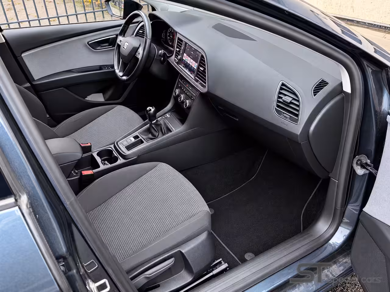 Seat Leon ST 1.0 EcoTSI Style Intense|Virtual|Trekhaak|18 inch