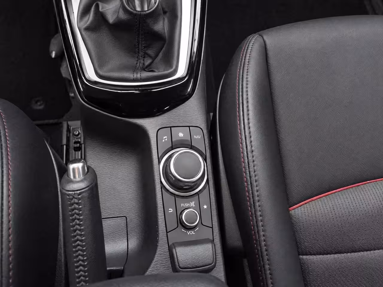 Mazda CX-3 2.0 SkyActiv-G 120 GT-M Trekhaak | HUD | Stoelverwarming | Navigatie | Lichtmetaal | Dodeh