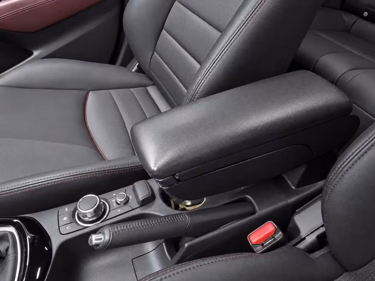 Mazda CX-3 2.0 SkyActiv-G 120 GT-M Trekhaak | HUD | Stoelverwarming | Navigatie | Lichtmetaal | Dodeh