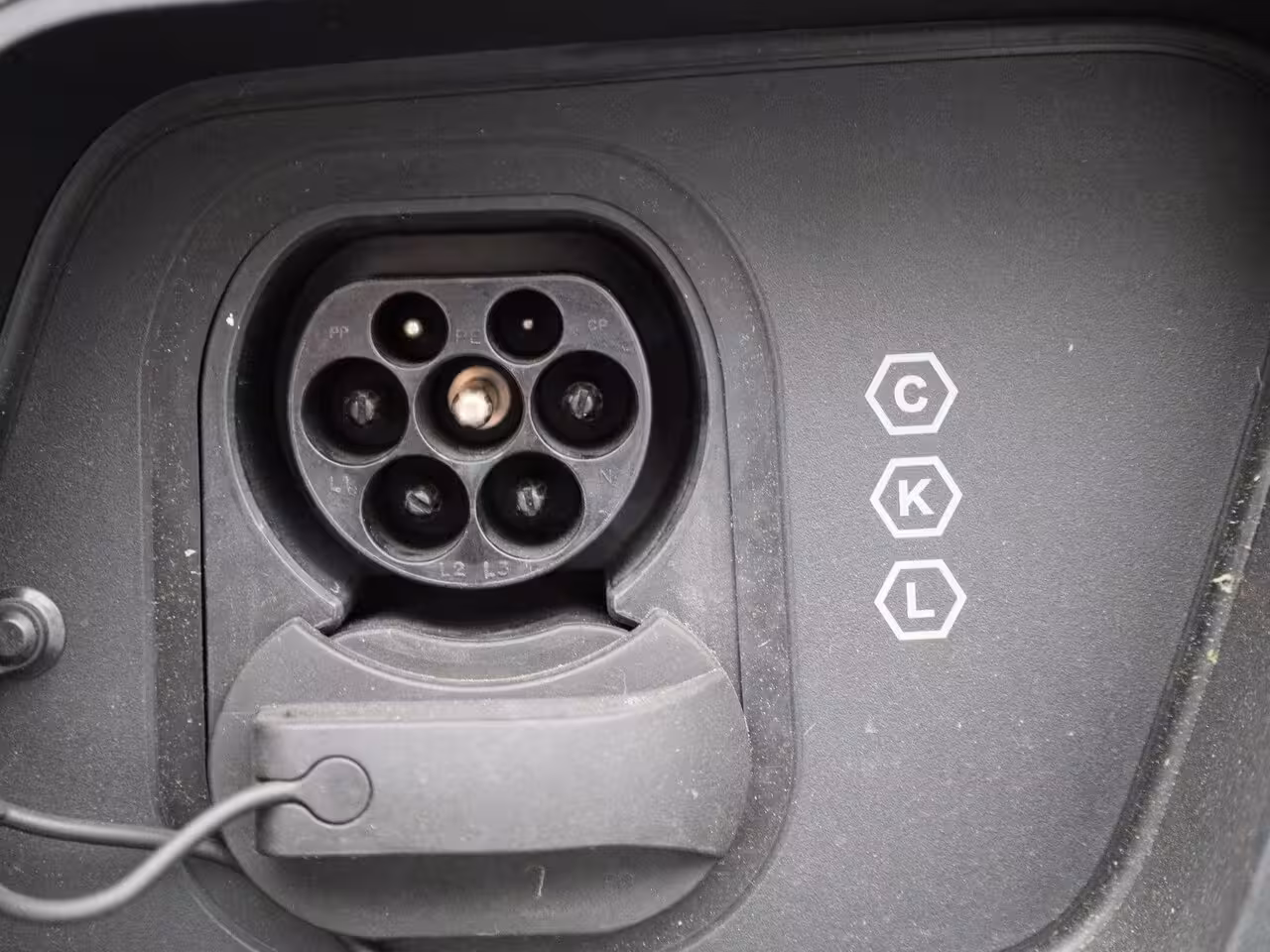 Volvo EX30 Single Motor Extended Range Plus | Trekhaak | SOH 96, 8 %