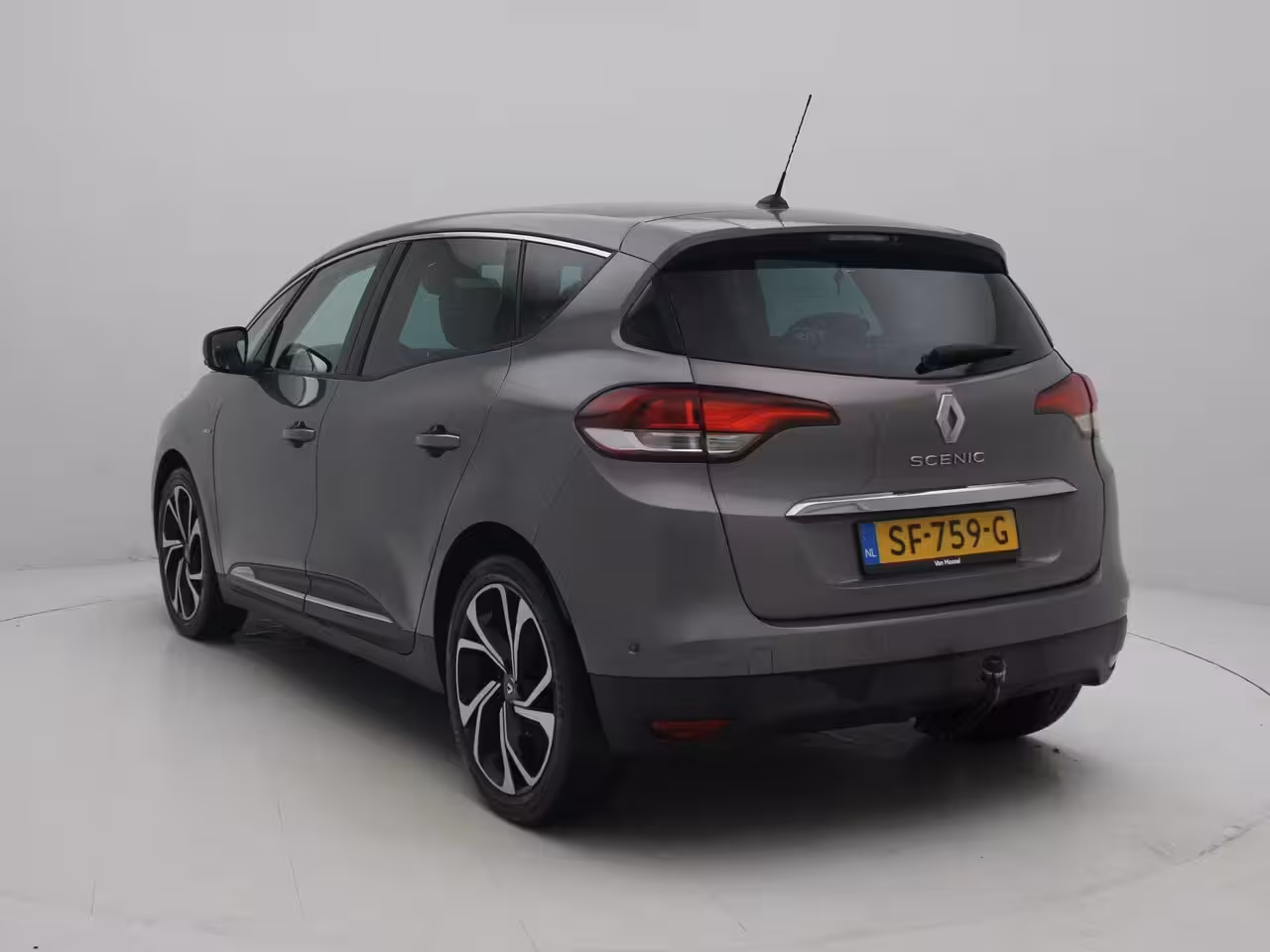 Renault Scénic TCe 140 EDC Automaat Bose | Easy Life Pack met sensoren rondom en achteruitrijcamera | Rui