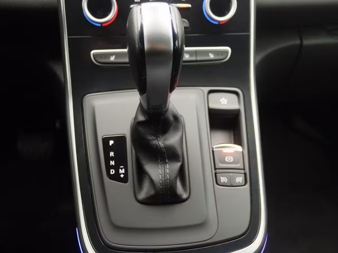 Renault Scénic TCe 140 EDC Automaat Bose | Easy Life Pack met sensoren rondom en achteruitrijcamera | Rui