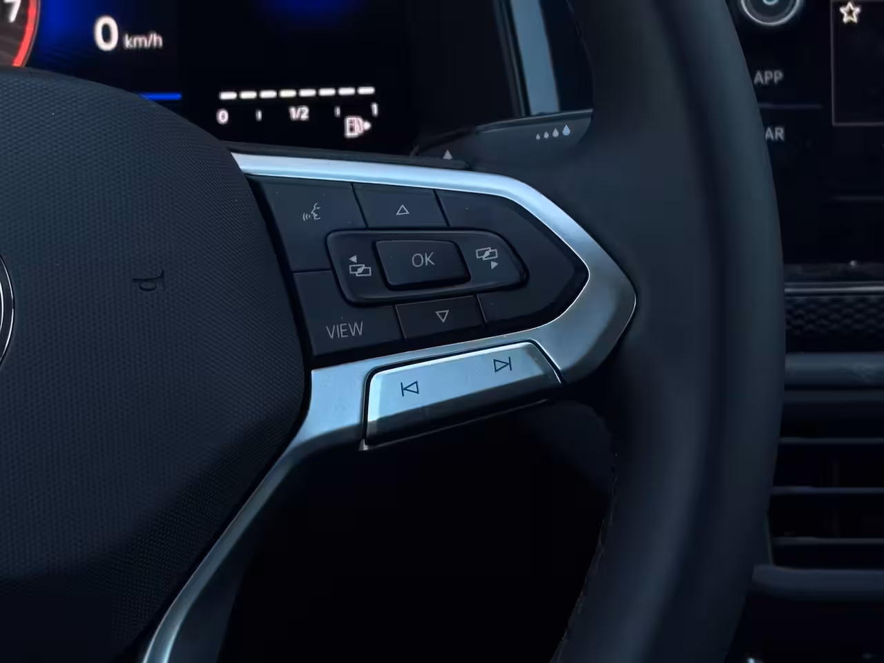 Volkswagen Taigo 1.0 TSI 95 pk Life Edition | Trekhaak afn. baar | Achteruitrijcamera | Cruise control adap