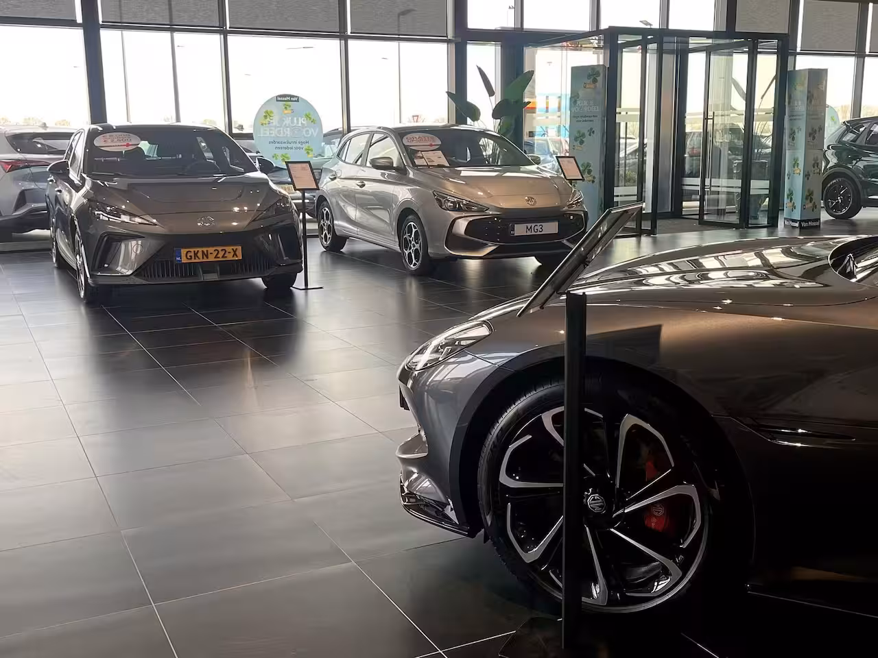 DS 7 Crossback E-Tense Performance Line | 1e-EIG. | Trekhaak | 19"LMV | Navi | PDC |