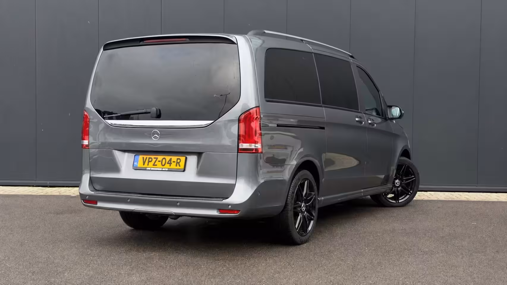 Mercedes-Benz V-klasse 220d Lang DC Avantgarde Edition | Nieuwstaat | 360 Camera | Leder | Dubbele Schuifdeur